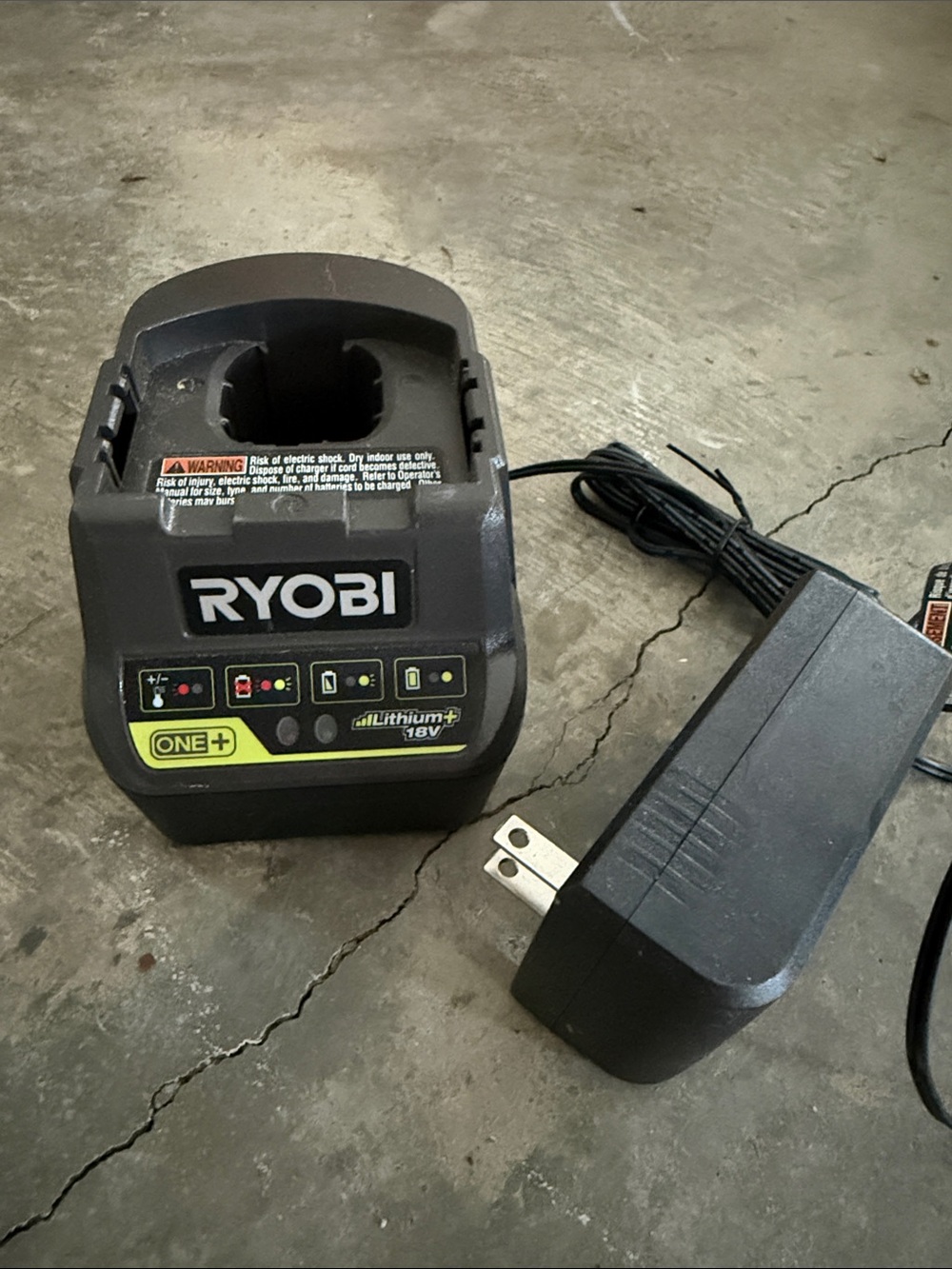 Ryobi P118B 18V Battery Charger